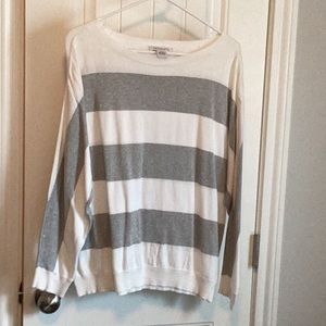 Liz Claiborne Sweater